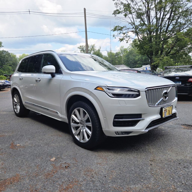 2018 Volvo XC90 Image 1