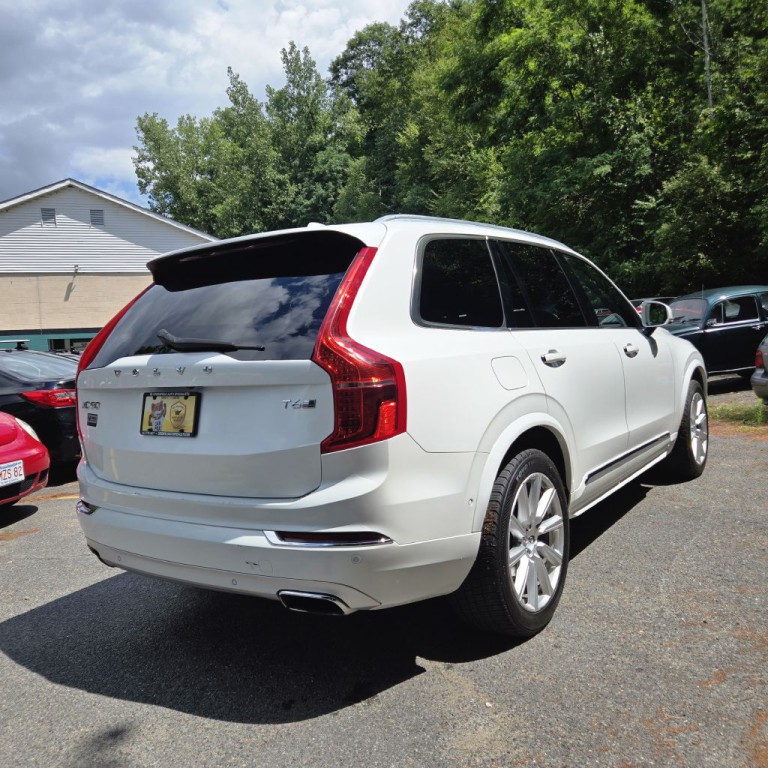 2018 Volvo XC90 Image 8