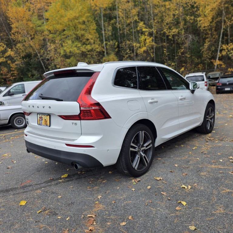 2019 Volvo XC60 Image 8