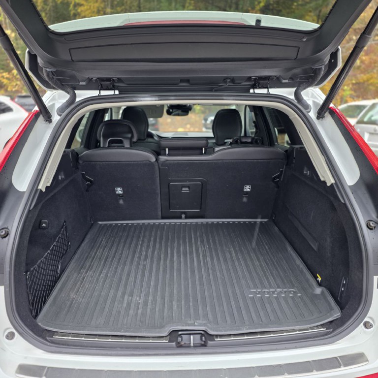 2019 Volvo XC60 Image 15