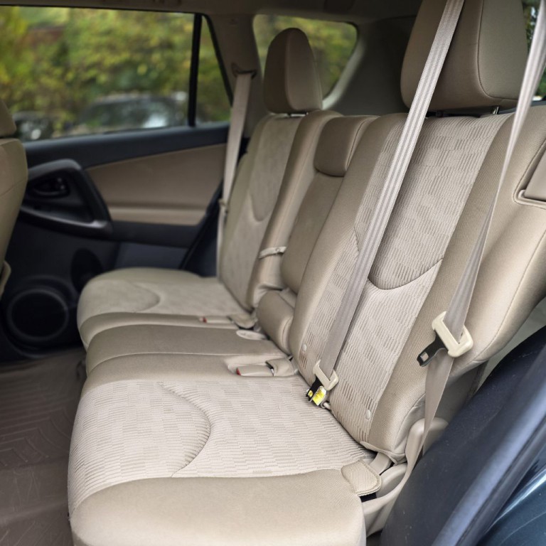 2012 Toyota Rav4 Image 13