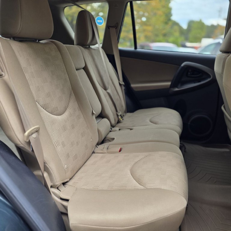 2012 Toyota Rav4 Image 14