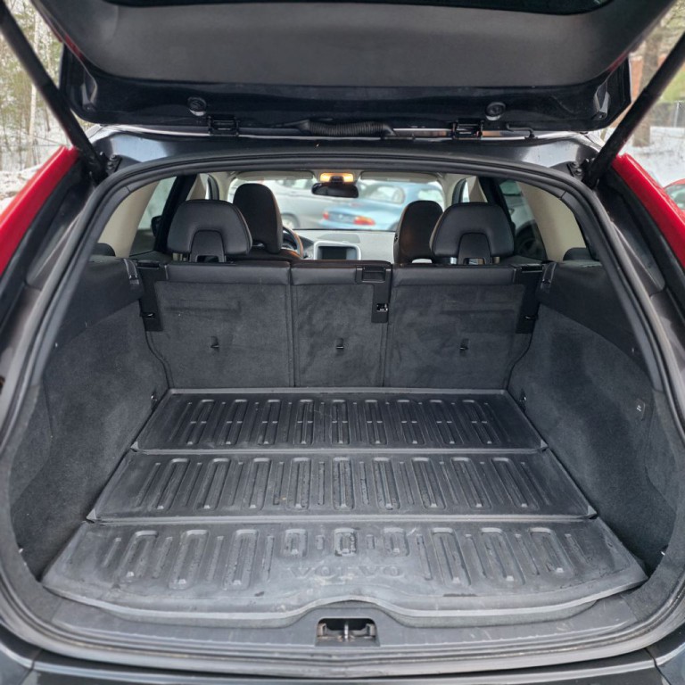 2013 Volvo XC60 Image 15