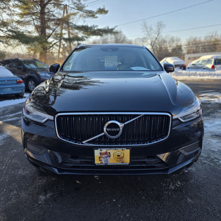 2019 Volvo XC60 Image 2