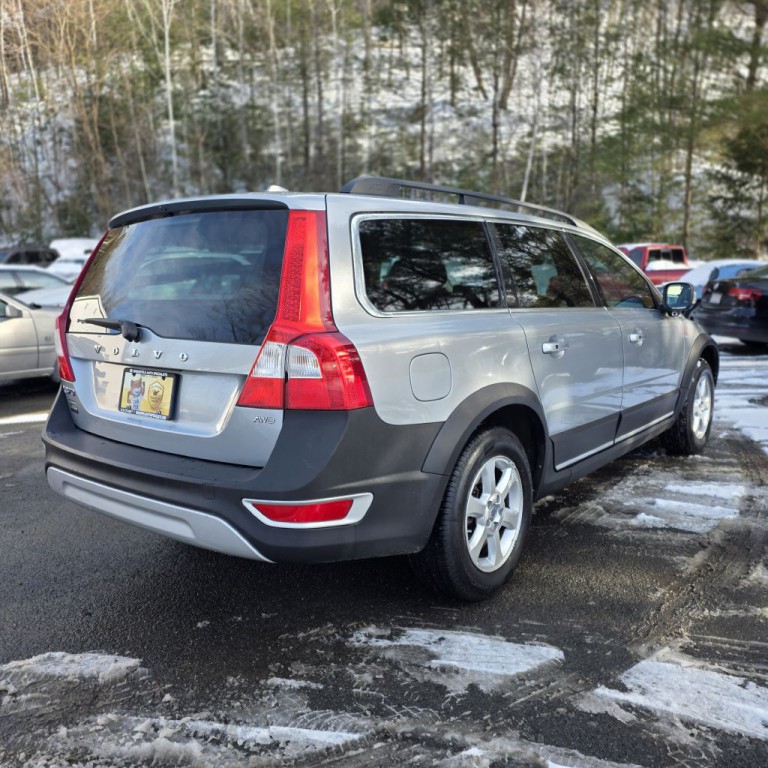 2013 Volvo XC70 Image 8