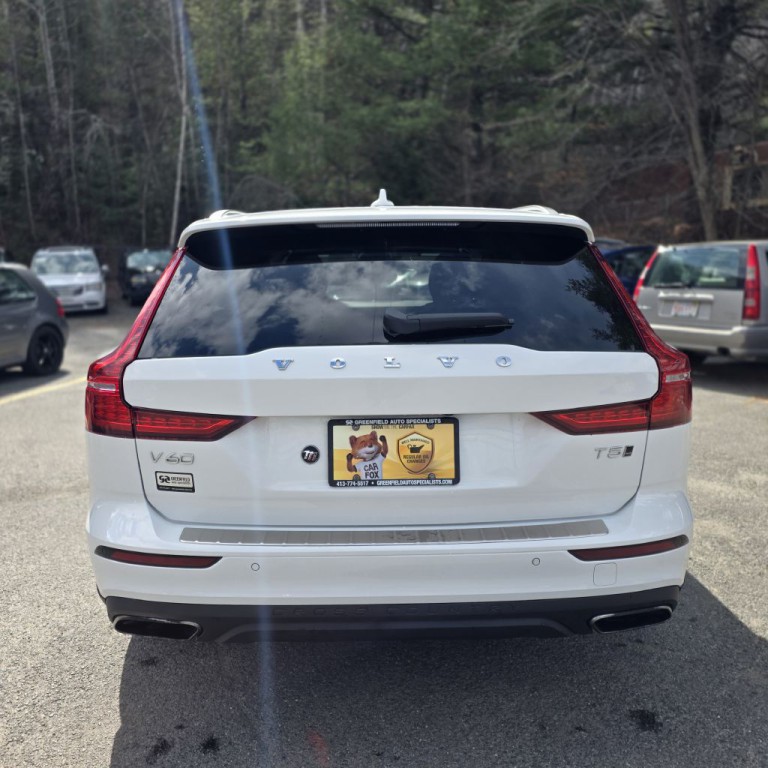 2020 Volvo V60 Image 7