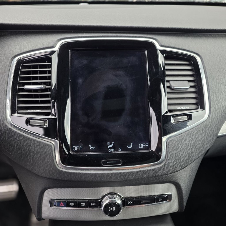 2016 Volvo XC90 Image 10