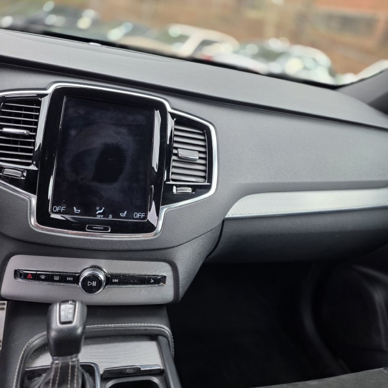 2016 Volvo XC90 Image 11