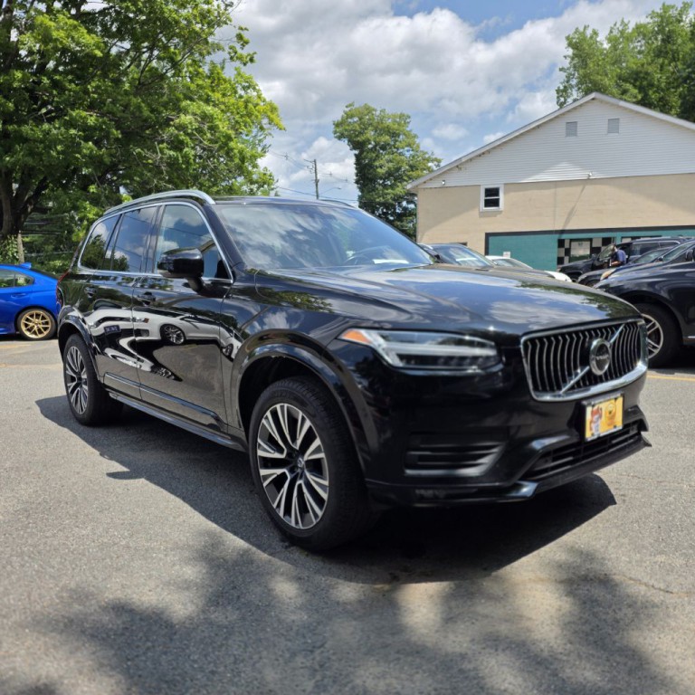 2020 Volvo XC90 Image 1