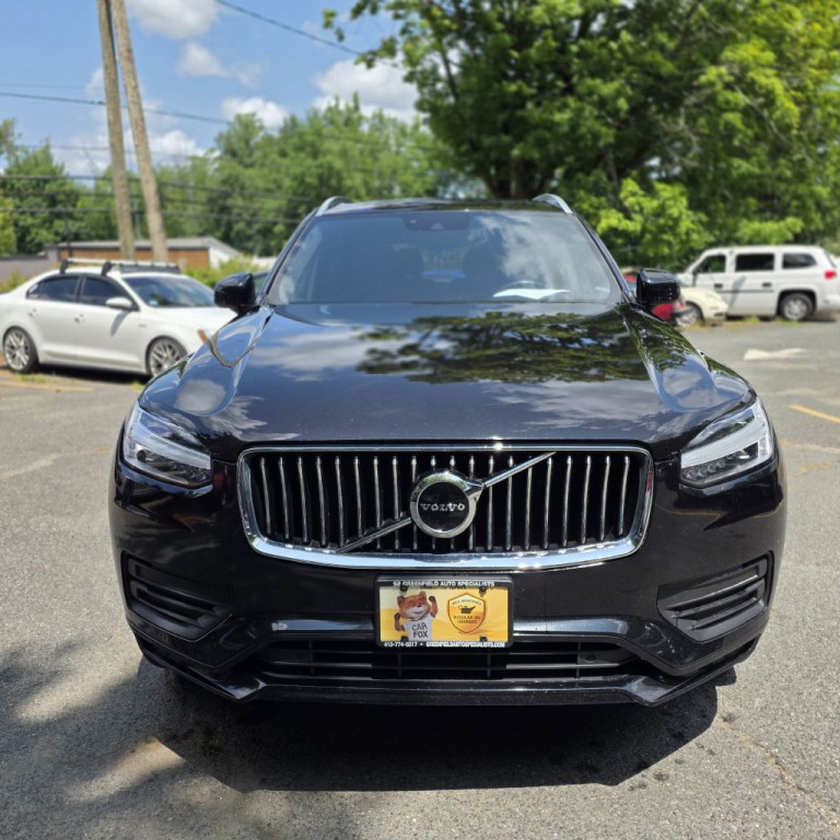 2020 Volvo XC90 Image 2