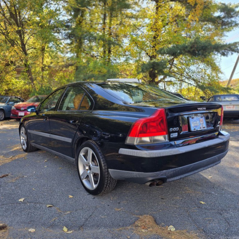 2004 Volvo S60 Image 6