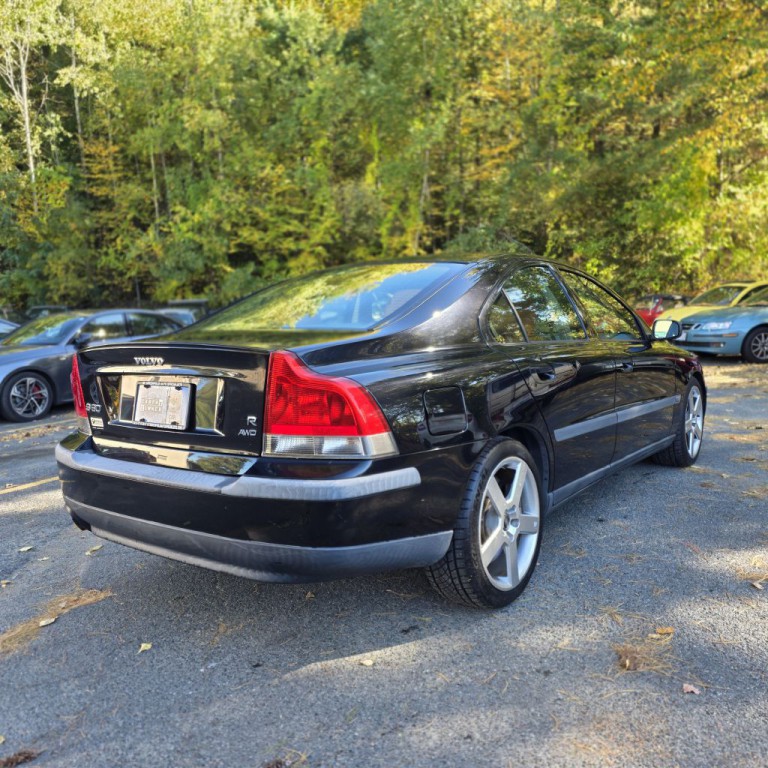 2004 Volvo S60 Image 8