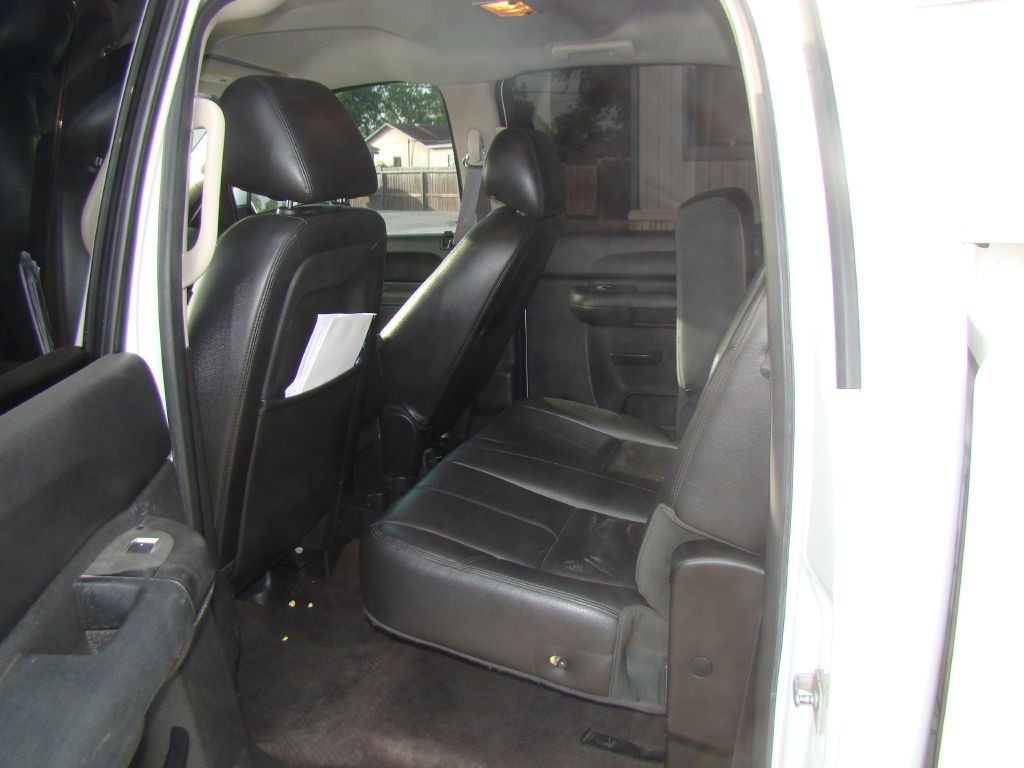 2013 Chevrolet Silverado 1500 Image 3