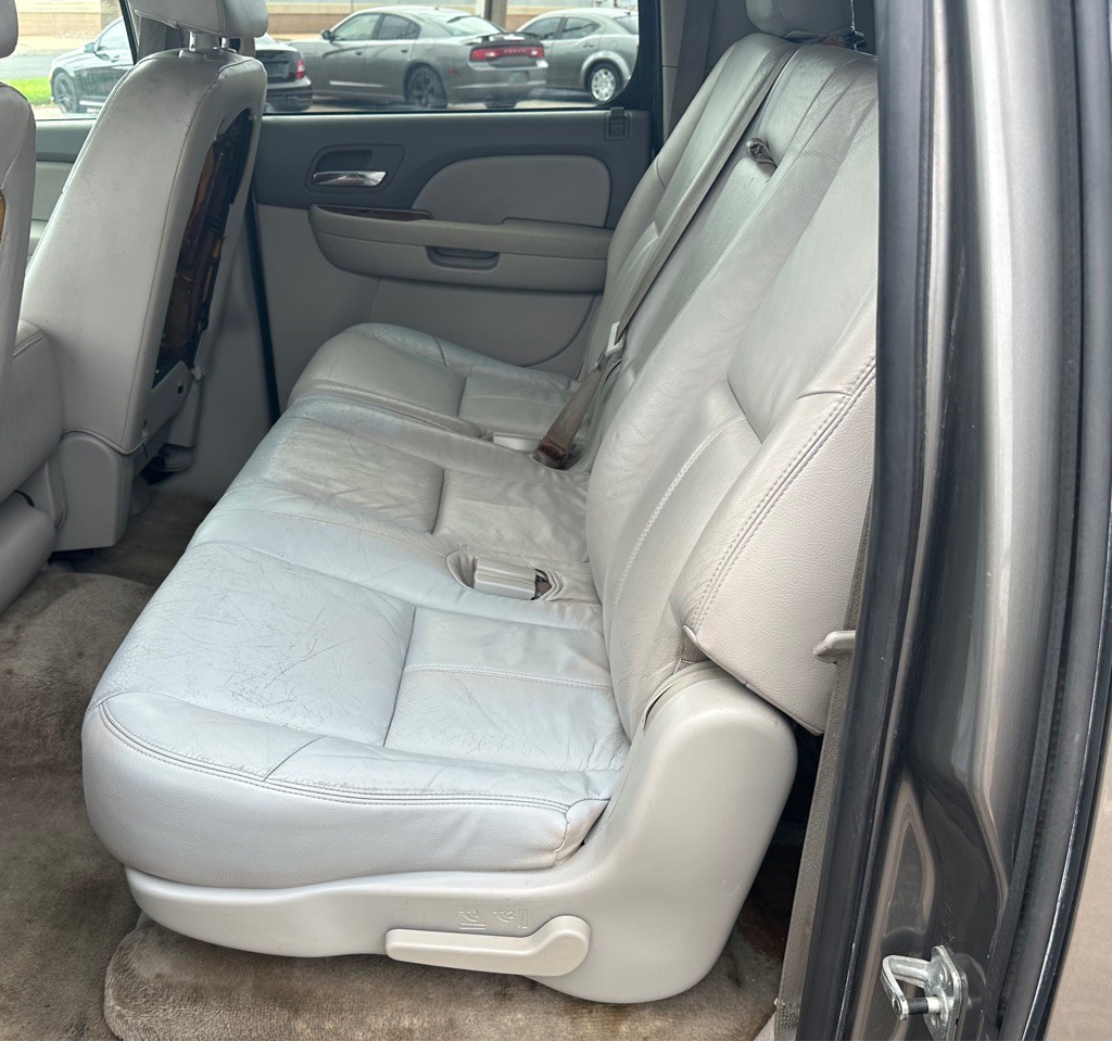 2007 GMC Yukon Image 3