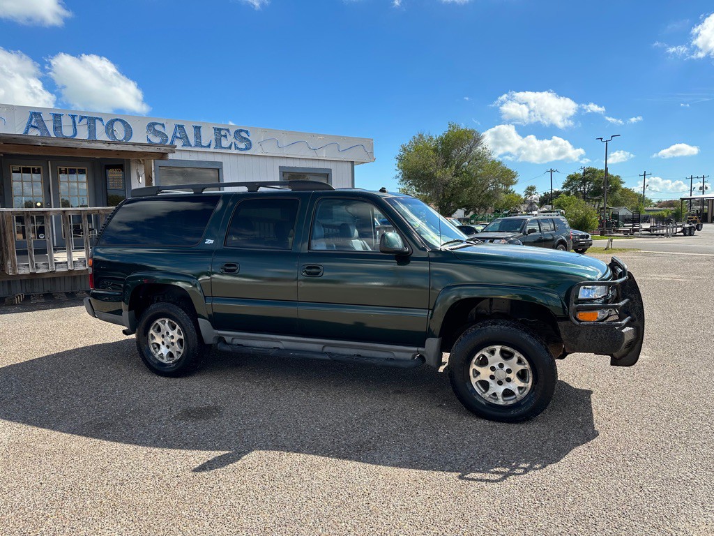 2003 Chevrolet Suburban Image 7