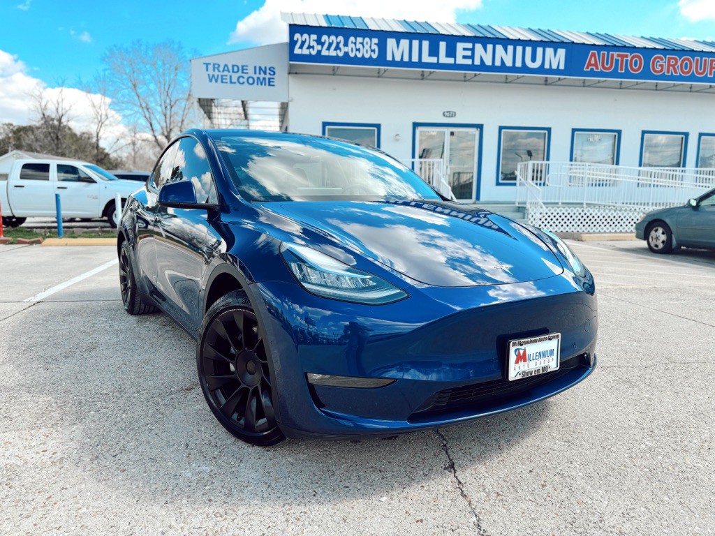 2022 Tesla Model Y Image 1