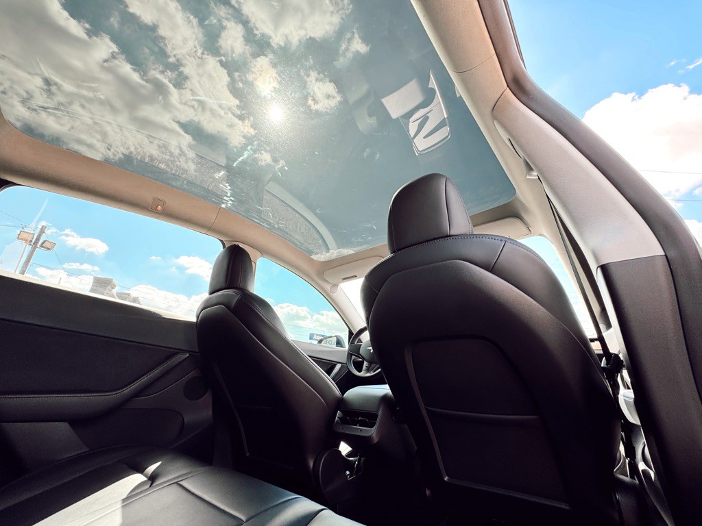 2022 Tesla Model Y Image 14