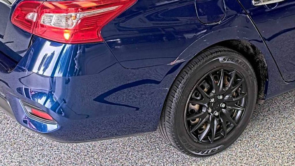 2018 Nissan Sentra Image 5
