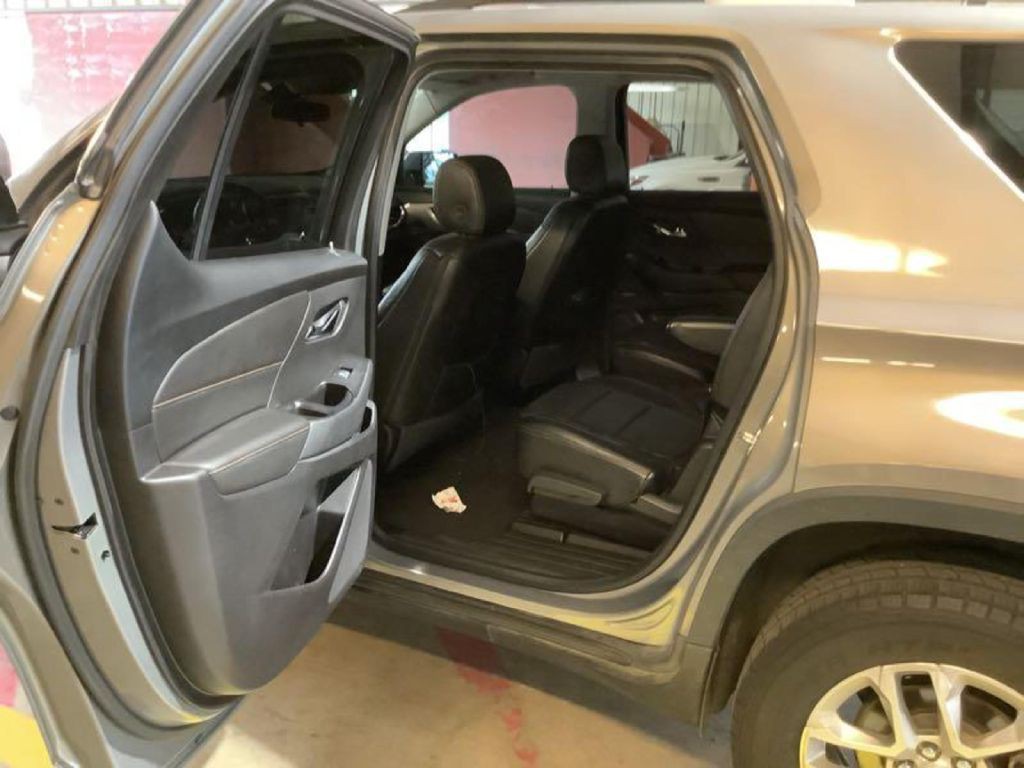 2018 Chevrolet Traverse Image 5