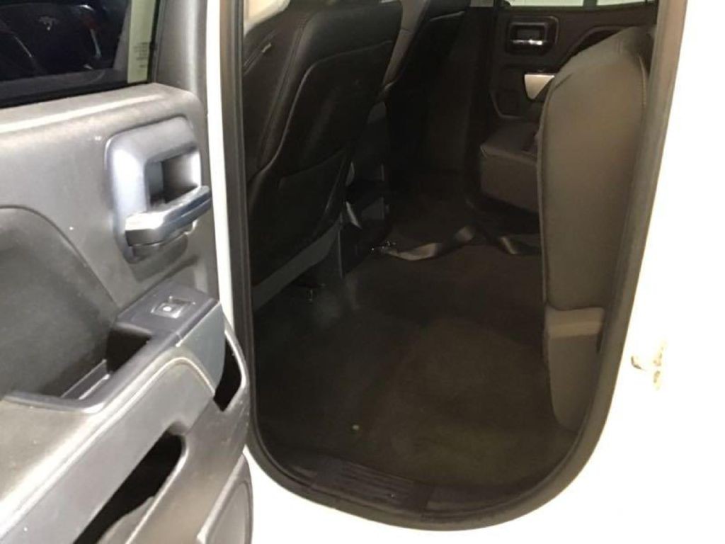 2015 Chevrolet Silverado 1500 Image 7