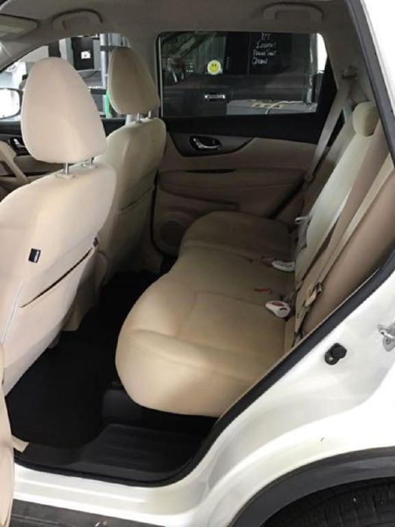 2016 Nissan Rogue Image 5
