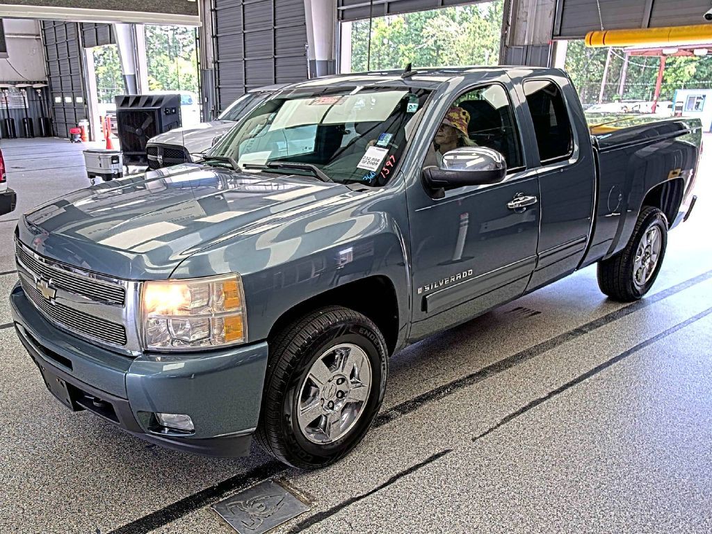 2009 Chevrolet Silverado 1500 Image 5