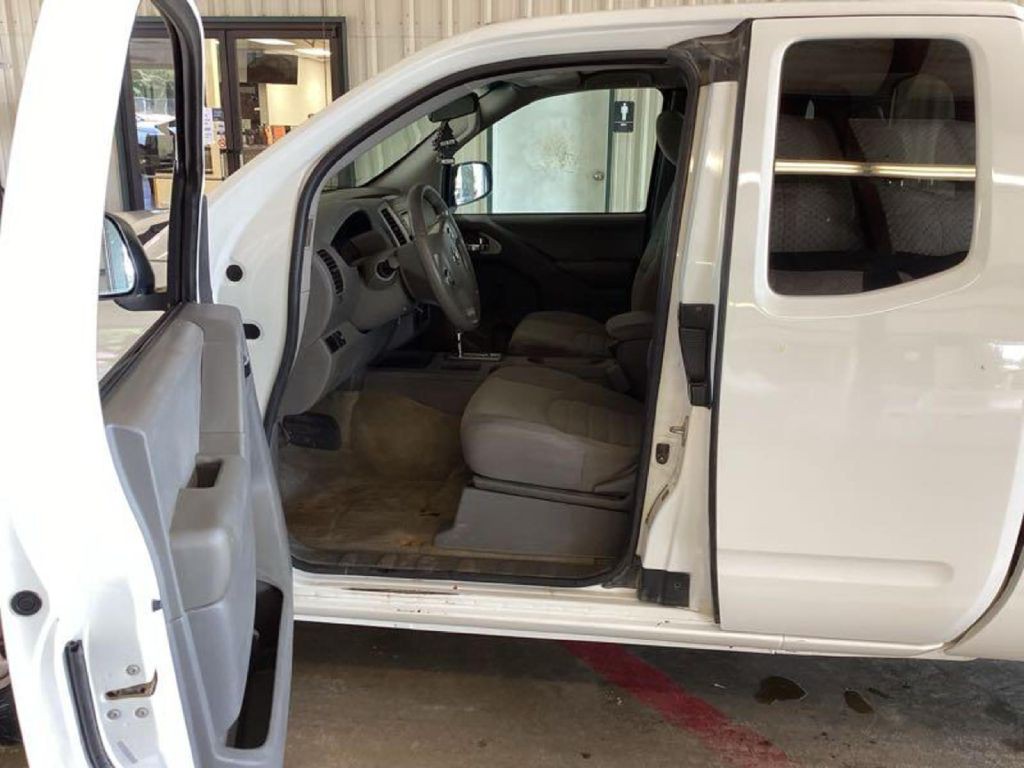 2018 Nissan Frontier Image 5