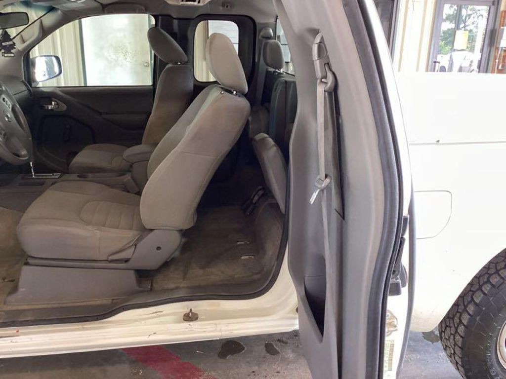 2018 Nissan Frontier Image 6