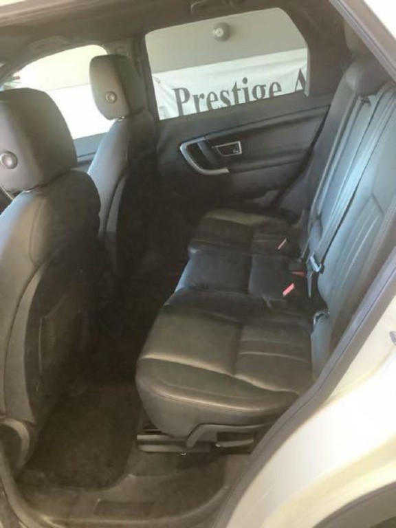 2016 Land Rover Discovery Sport Image 7