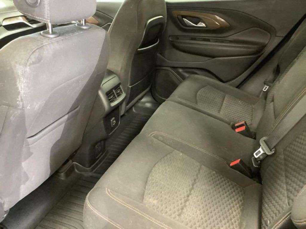 2018 GMC Terrain Image 7