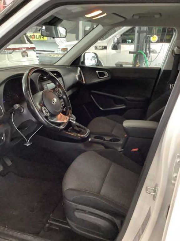 2020 Kia Soul Image 3