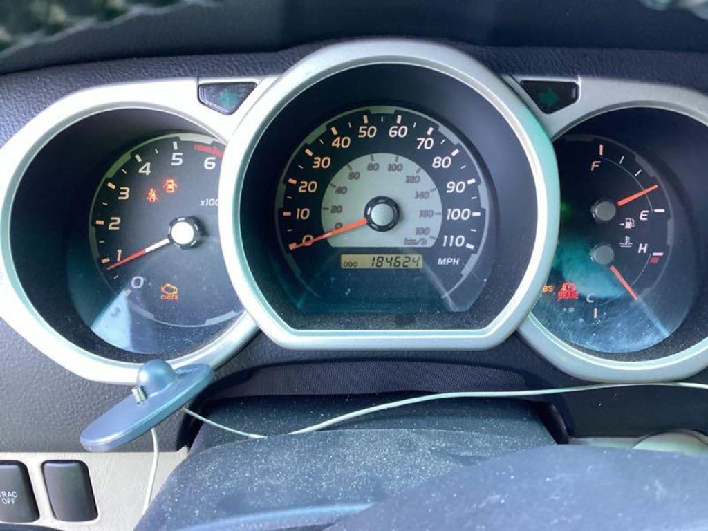 2004 Toyota 4Runner Image 5