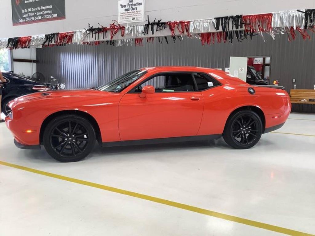 2018 Dodge Challenger Image 5