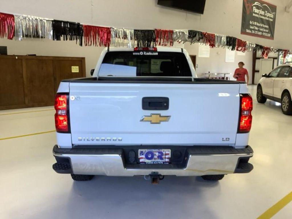 2019 Chevrolet Silverado 1500 Image 4