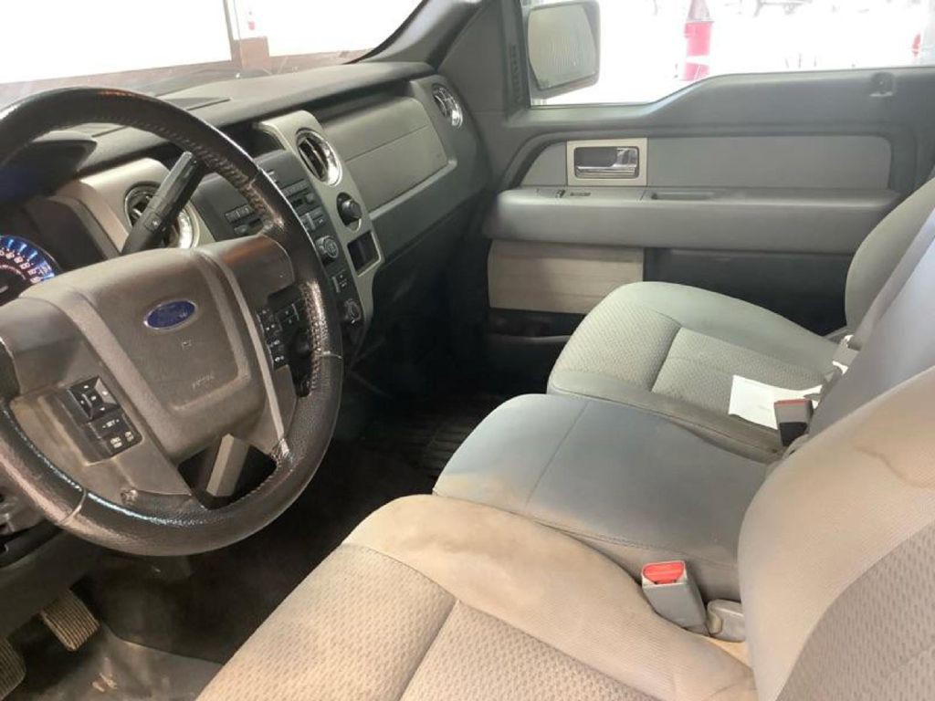 2011 Ford F-150 Image 3