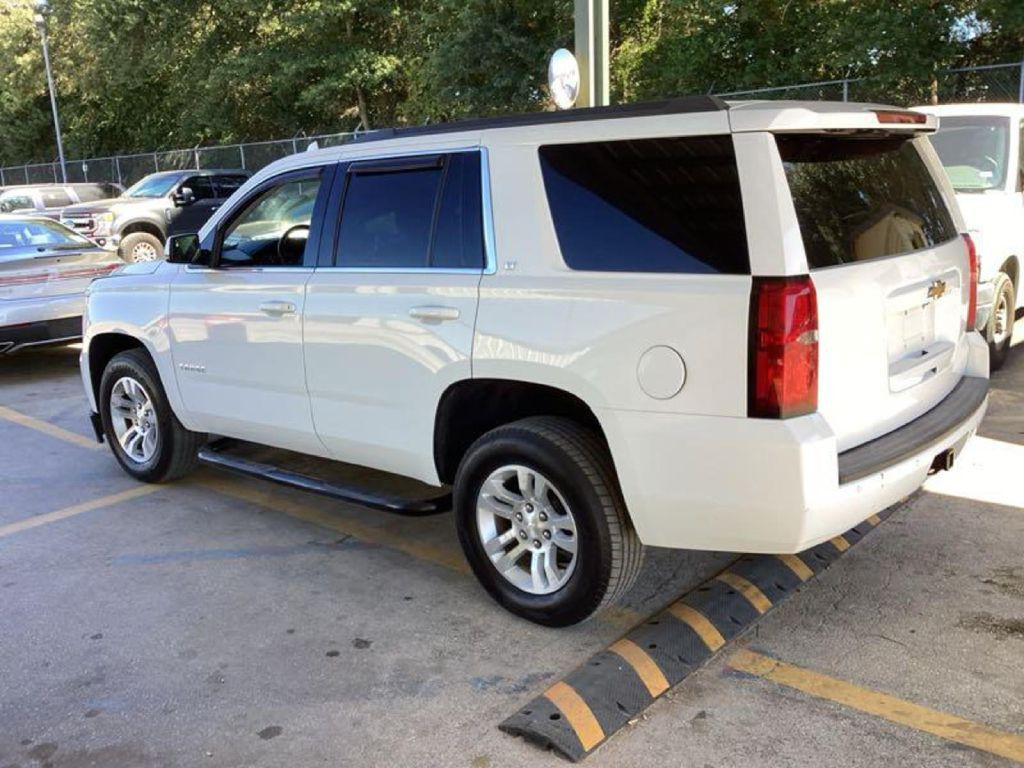 2017 Chevrolet Tahoe Image 1