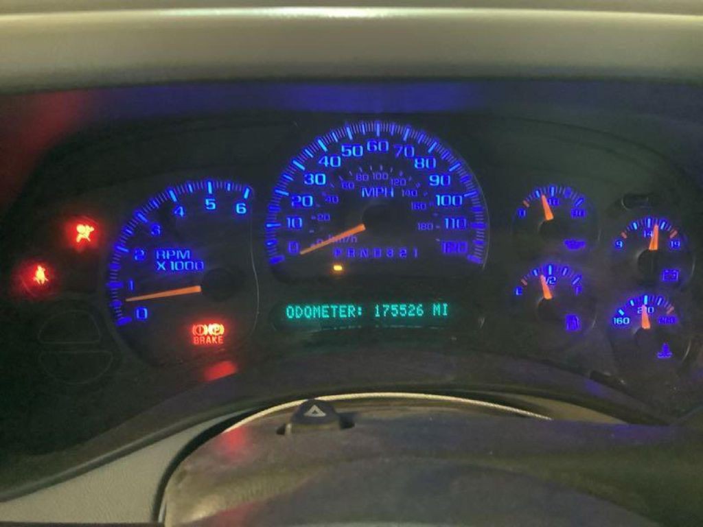 2006 GMC Sierra Image 7