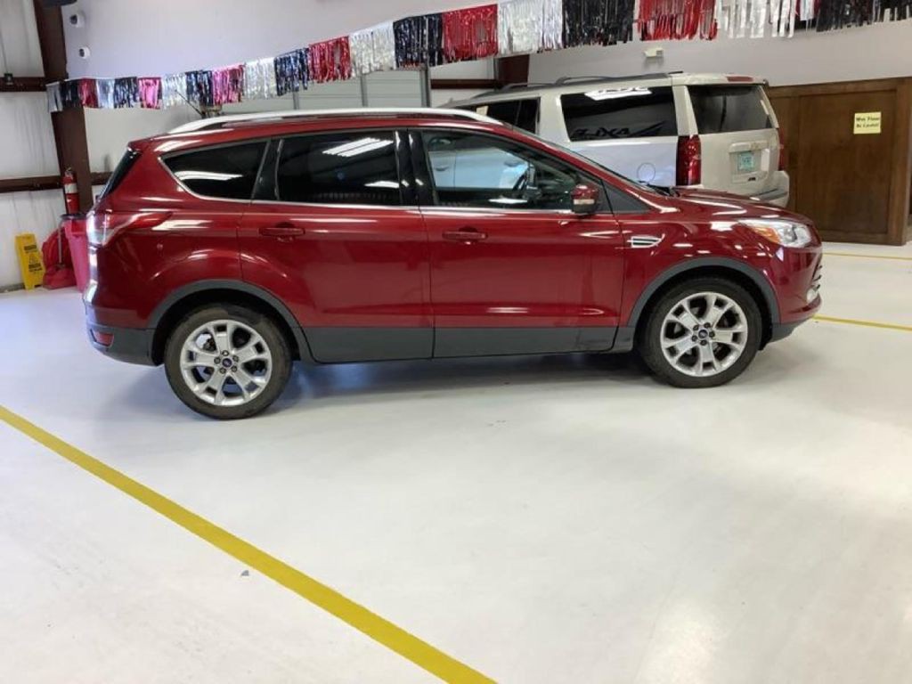 2016 Ford Escape Image 2