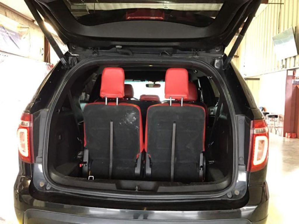 2015 Ford Explorer Image 4