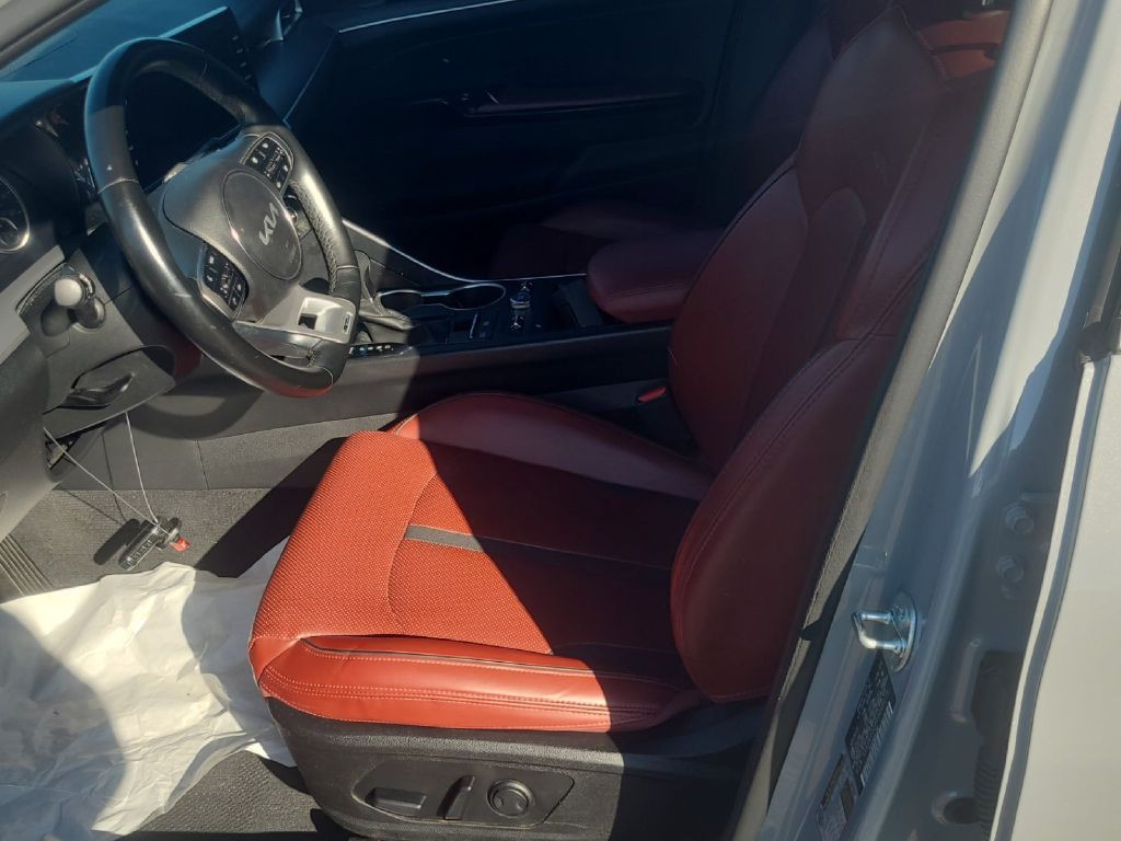 2024 Kia K5 Image 6