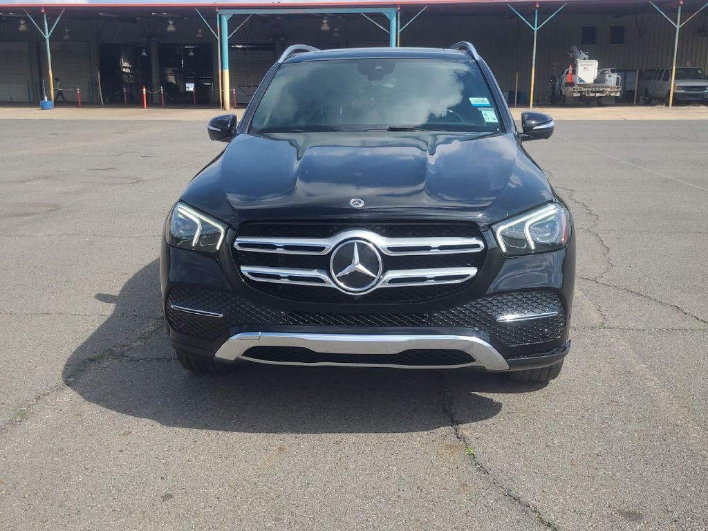 2021 Mercedes-Benz GLE-Class Image 2