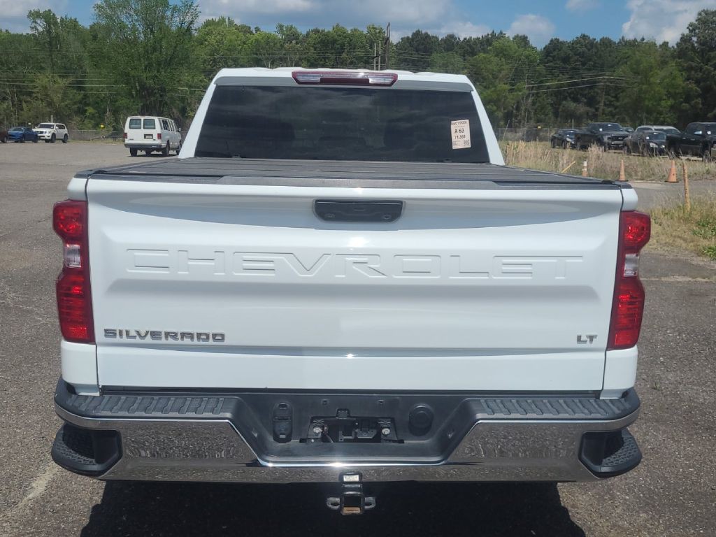 2024 Chevrolet Silverado 1500 Image 2