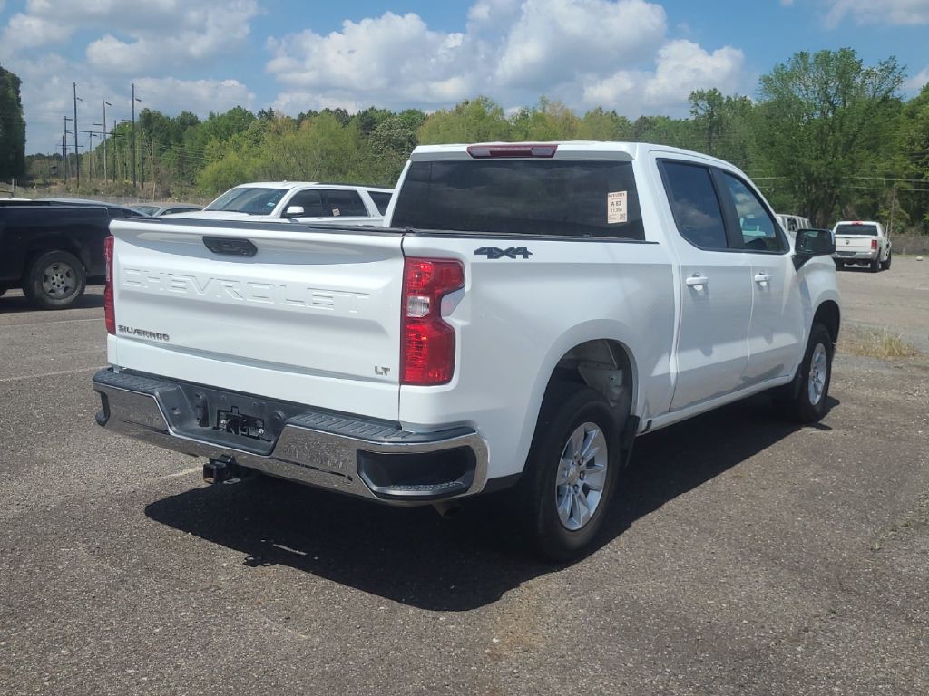 2024 Chevrolet Silverado 1500 Image 3
