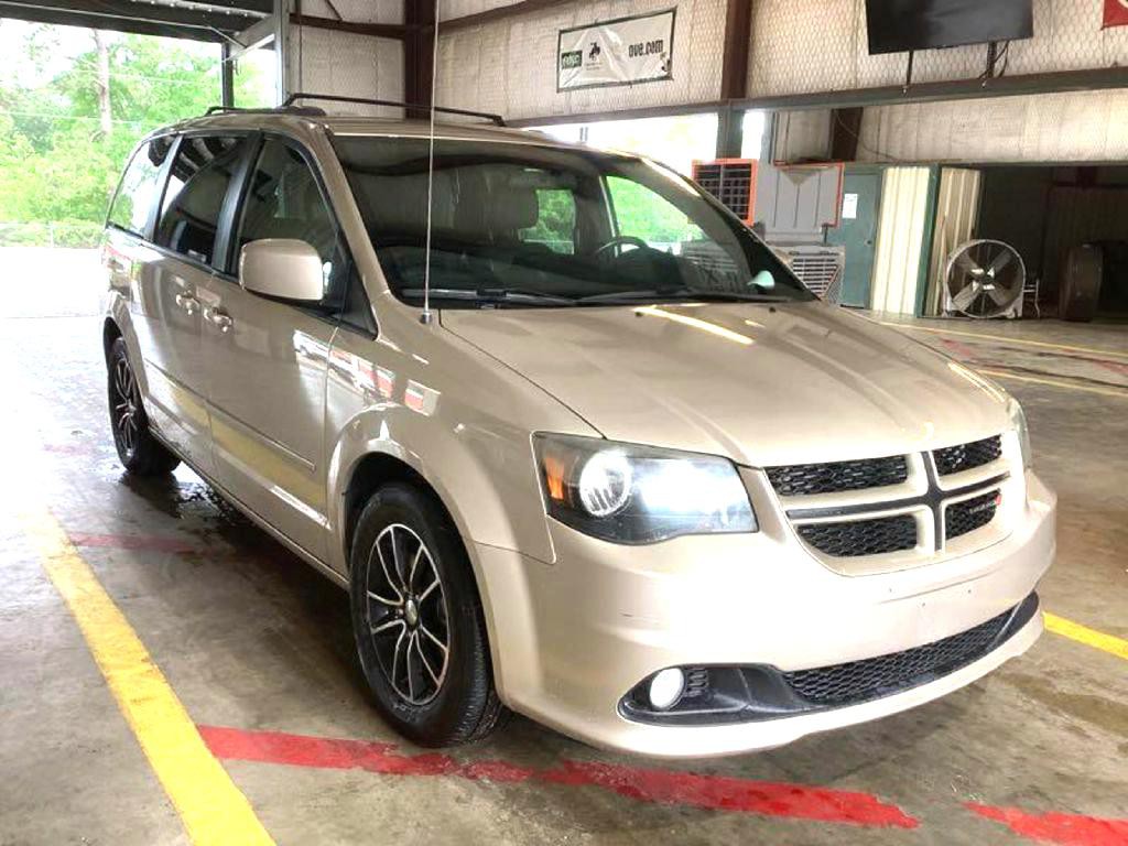 2016 Dodge Grand Caravan Image 2