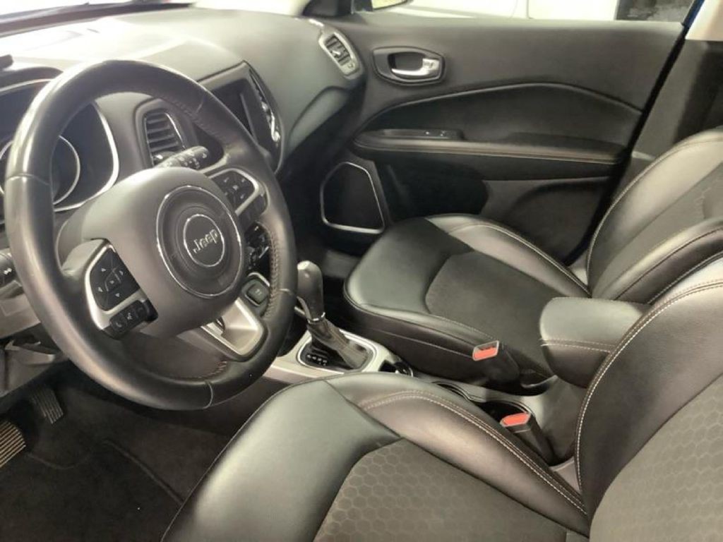 2018 Jeep Compass Image 5