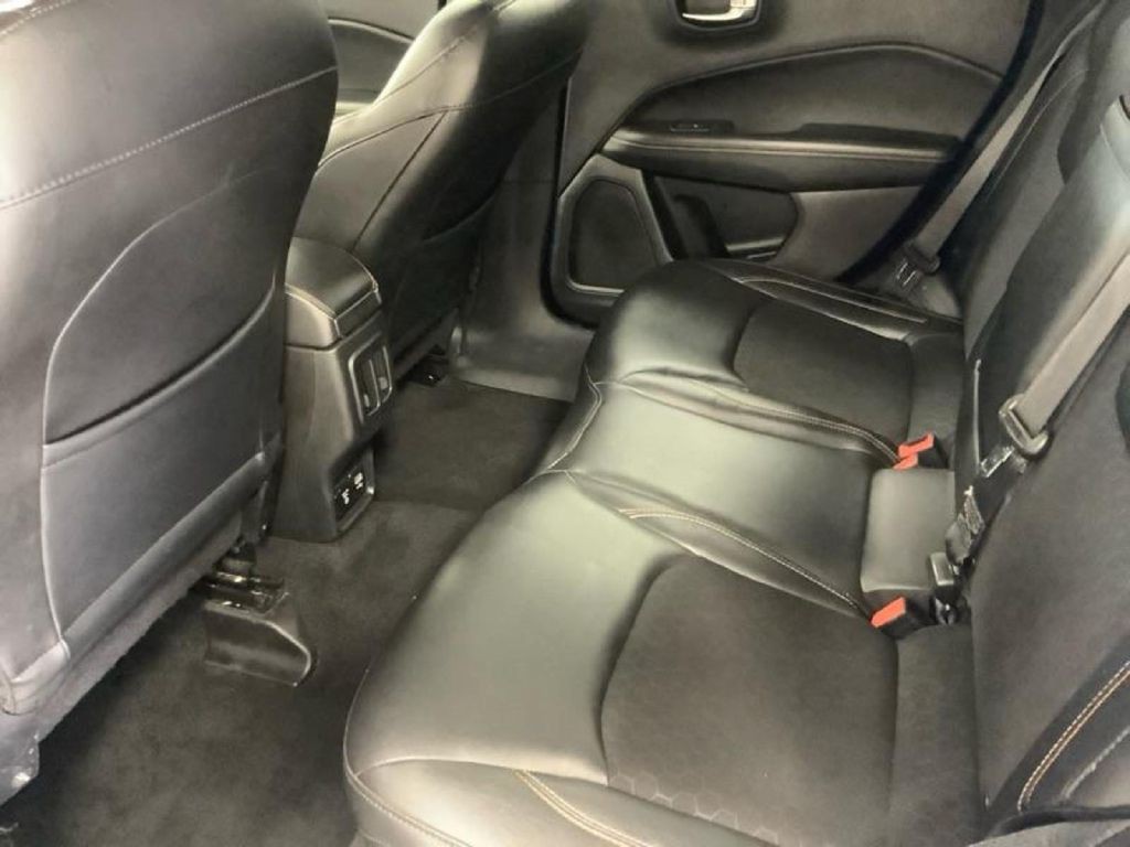 2018 Jeep Compass Image 6