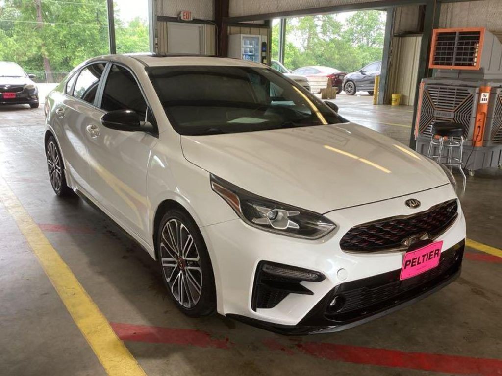 2021 Kia Forte Image 2