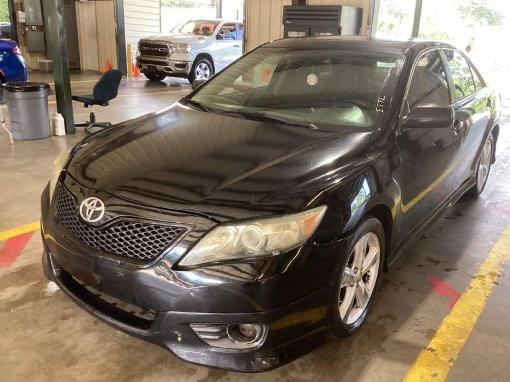 2010 Toyota Camry Image 7
