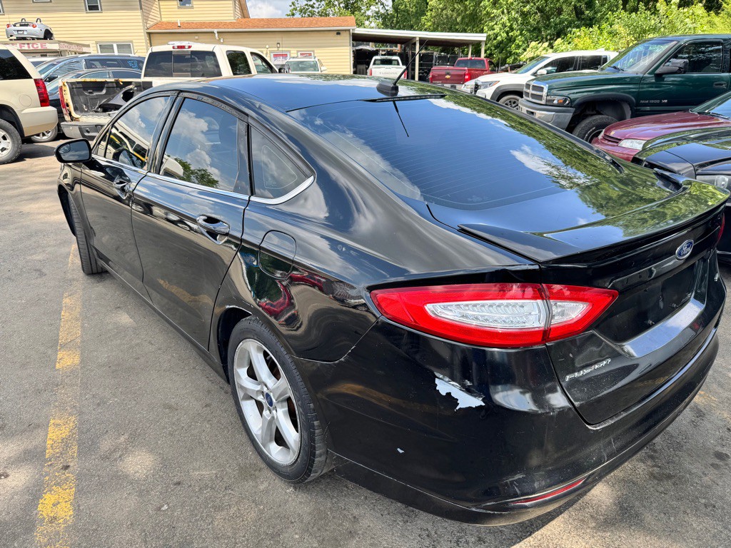 2016 Ford Fusion Image 6