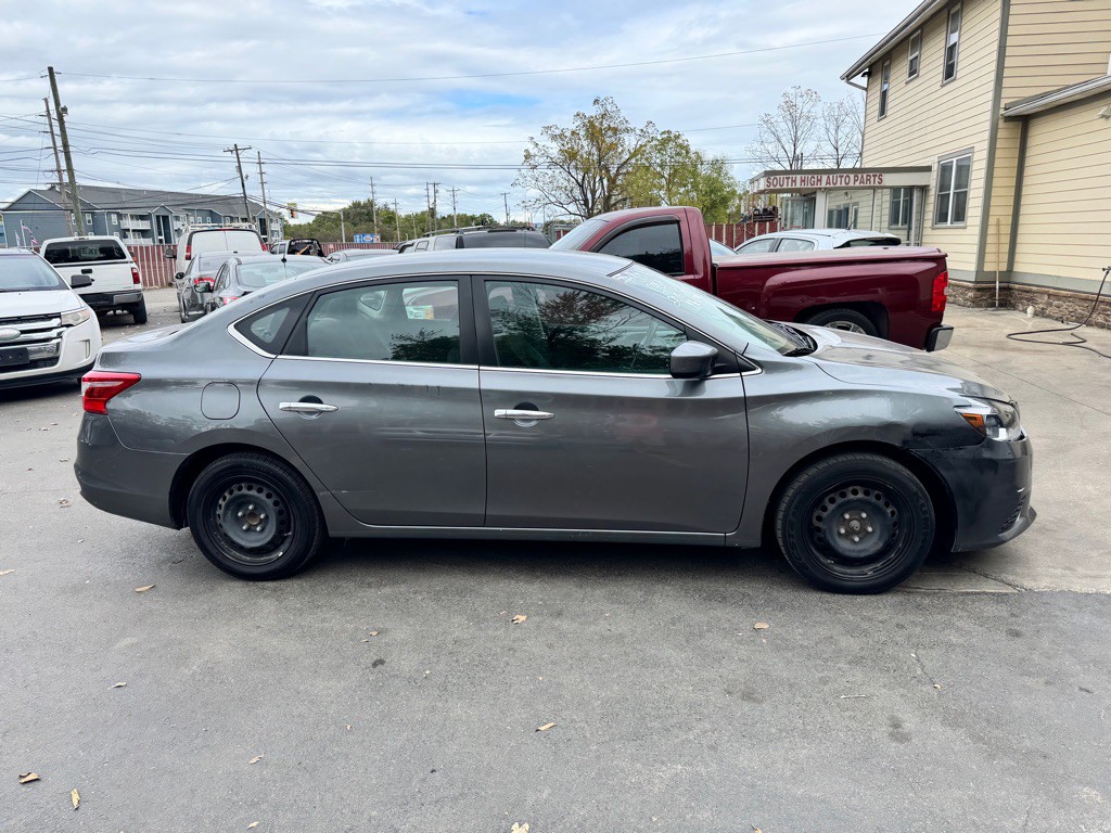 2018 Nissan Sentra Image 4